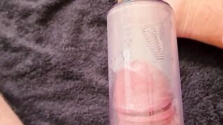 Attempting out a manstick pump