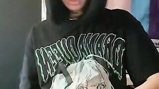 She-Creature wanking on a sunday afternoon