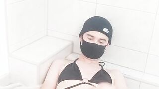 Enby taunting and solo popshot