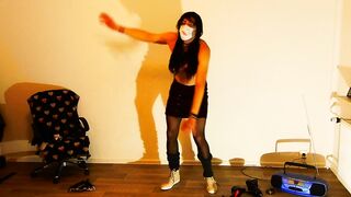 Mischievous sissy crossdresser do sissy instructing and dancing.
