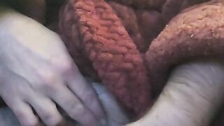 Ftm ferks off enormous pleasure button with sleeve