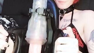 T-Female Fleshlight poke machine