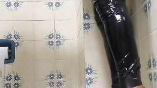 High high-heeled slippers and spandex cd plunges all your fucktoy till you jizm