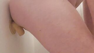 Diminutive bap t-model rails fuck stick in douche