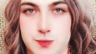 Spoil in the Hypnotizing World of Crossdressing as a Wondrous Queen Exposes Her Sensuous Transfor