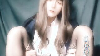 男の娘オナニー Asian crossdresser taunting