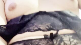 Garota Trans se Lambuza toda com seu Leite e Engole